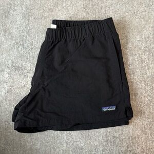 Women’s Patagonia shorts, Med
